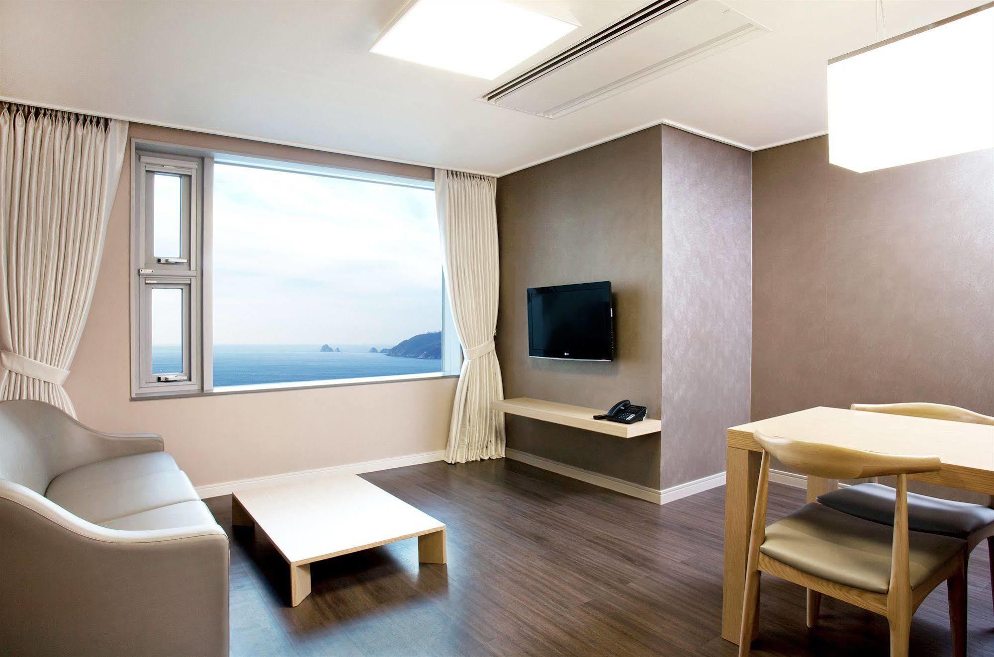 Hanwha Resort Haeundae Busan Esterno foto