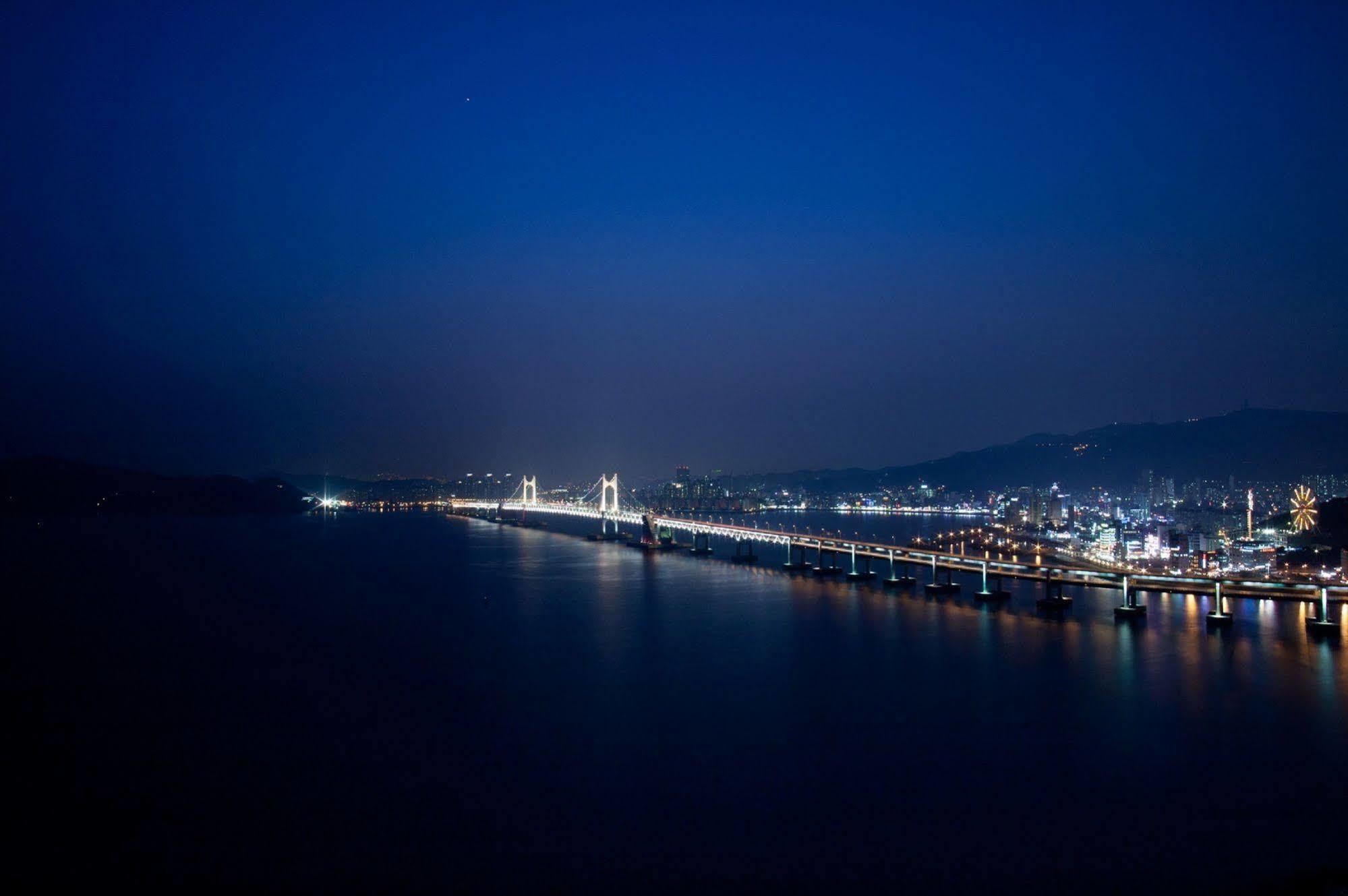 Hanwha Resort Haeundae Busan Esterno foto